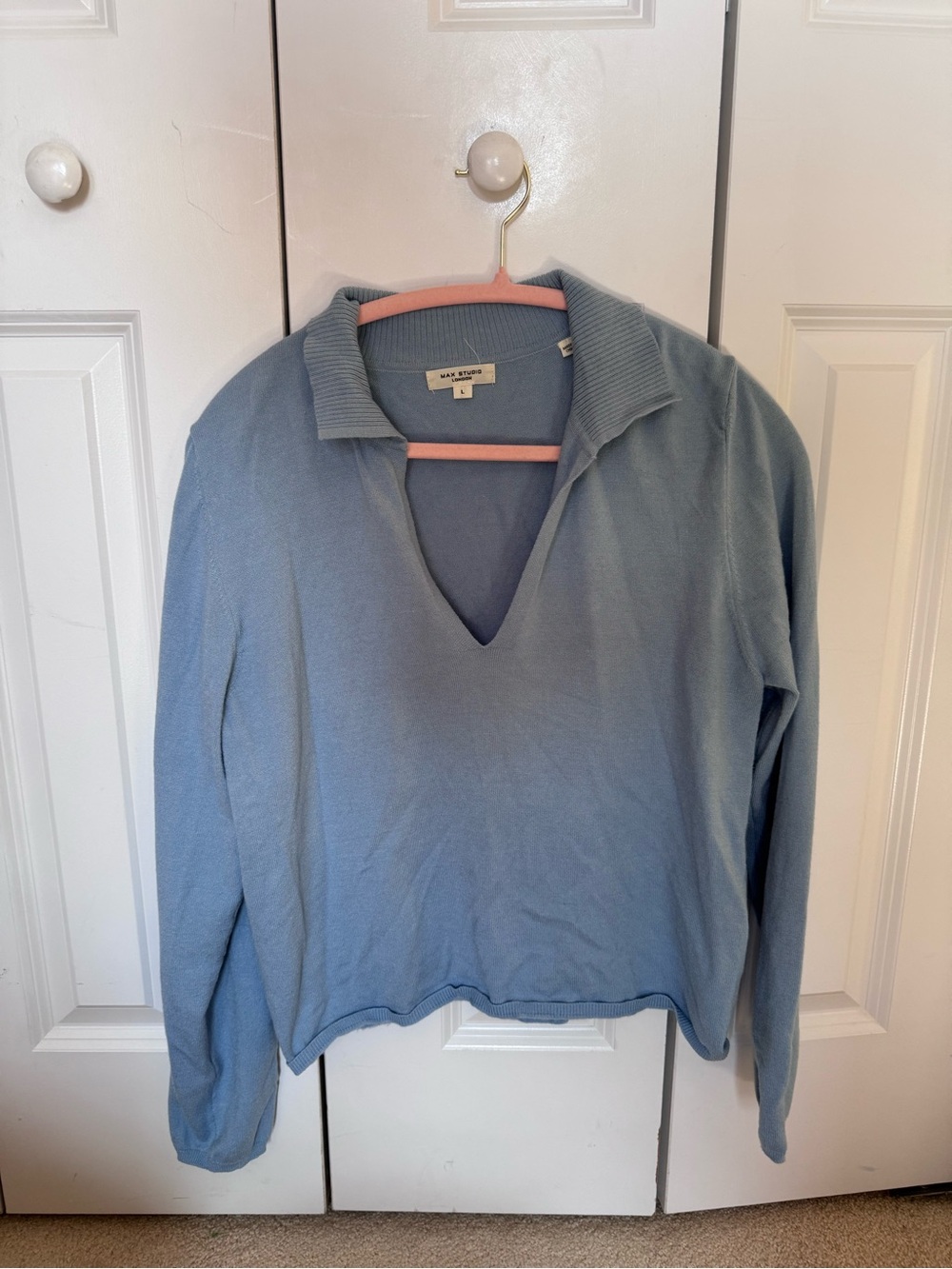 Max Studio Light Blue Collared V-Neck Pullover Sweater